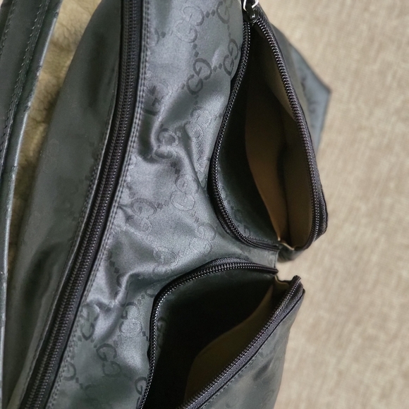 Gucci Black GG Nylon and Leather Double Pocket Hobo.. Authentic!! - Picture 7 of 14